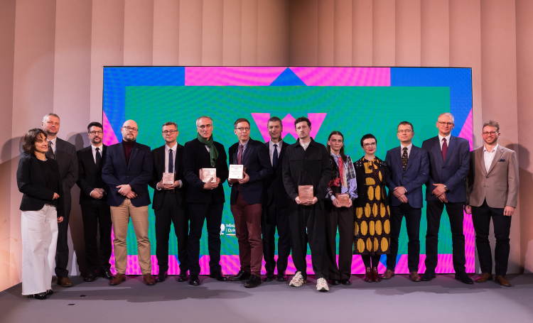 Bilewicz, Marat, Eristavi laureatami Międzynarodowej Nagrody im. Witolda Pileckiego