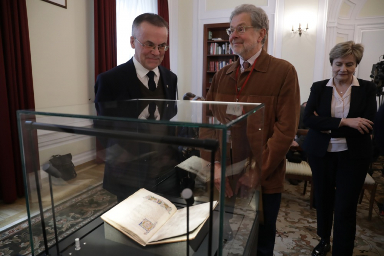 Manuskrypt z dziełami Cycerona przekazany do Biblioteki Uniwersyteckiej we Wrocławiu