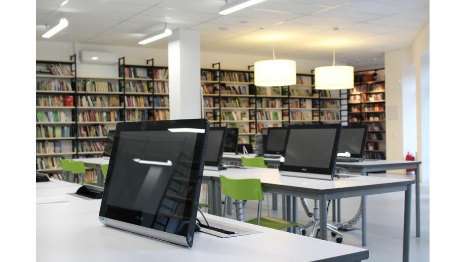 W stolicy do pracy wróciło już ponad 80 procent bibliotek